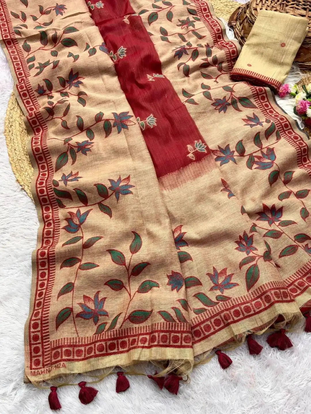 RGS 1510 Munga Cotton With Floral Weaving Work Saree Wholesale Surat